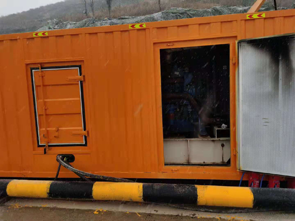 余江发电机出租 发电机的工作原理介绍